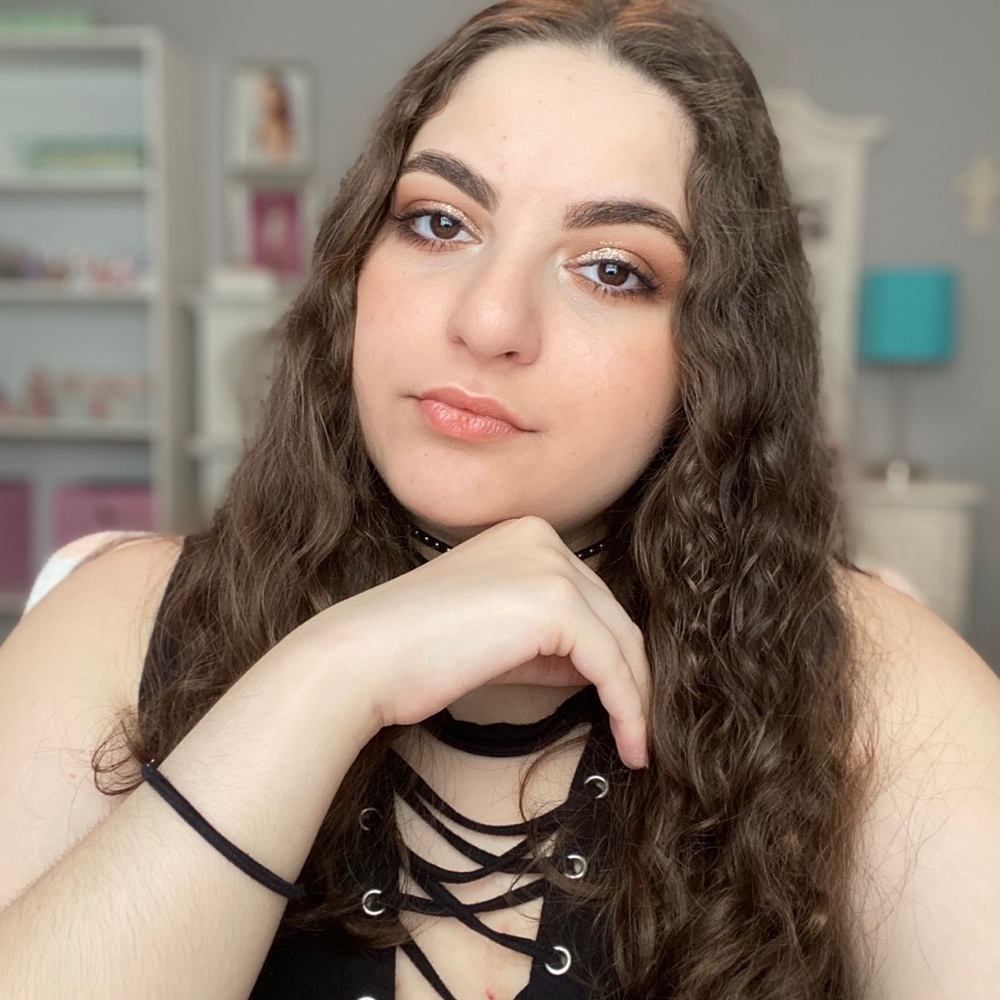Hello, I’m Alyssa :)